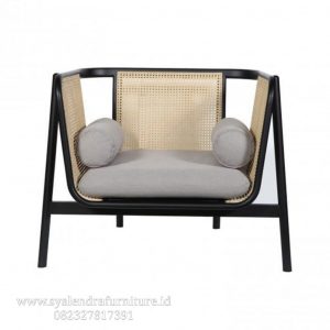 Kursi Sofa Cafe Retro Anyaman Rotan