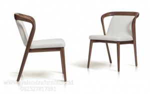 Kursi Cafe Kayu Solid Lengkung SF-KC-051