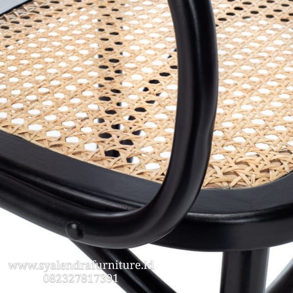 Kursi Cafe Kombinasi Rotan Tangan Lengkung