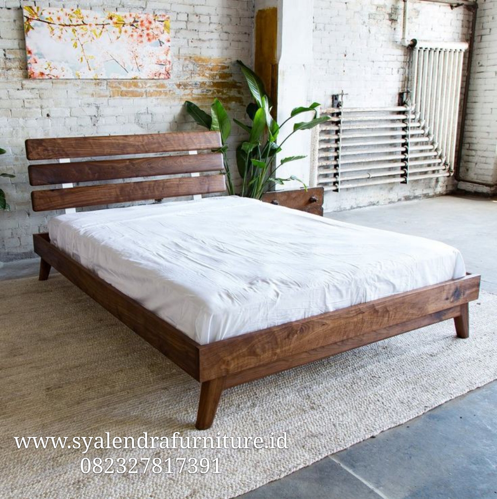 Tempat Tidur Model Retro SF-TT-012