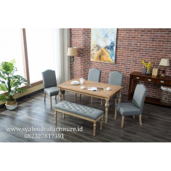 Set Kursi Makan Tessio