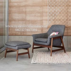 Kursi Malas Kaki Jati Natural